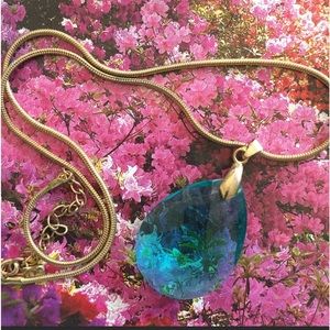 Vintage Aqua Blue Teardrop Lucite Necklace